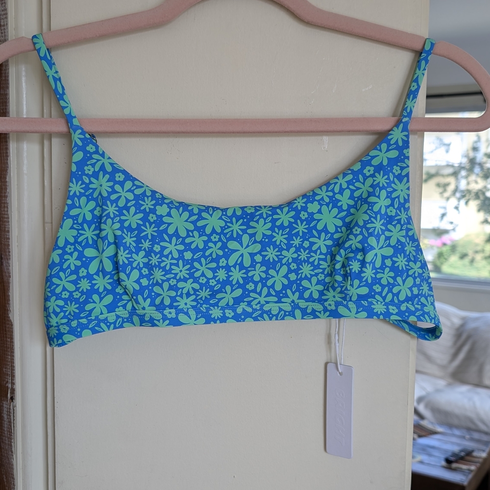 BRIGHT Swimwear Floral Bikini Top